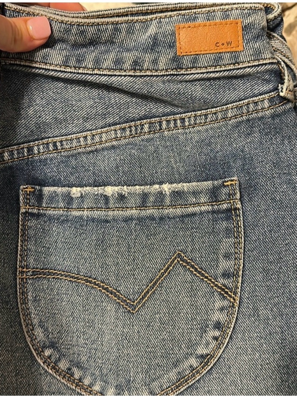 Cleo + Wolf High Rise Wide leg Jeans - Picture 5 of 6